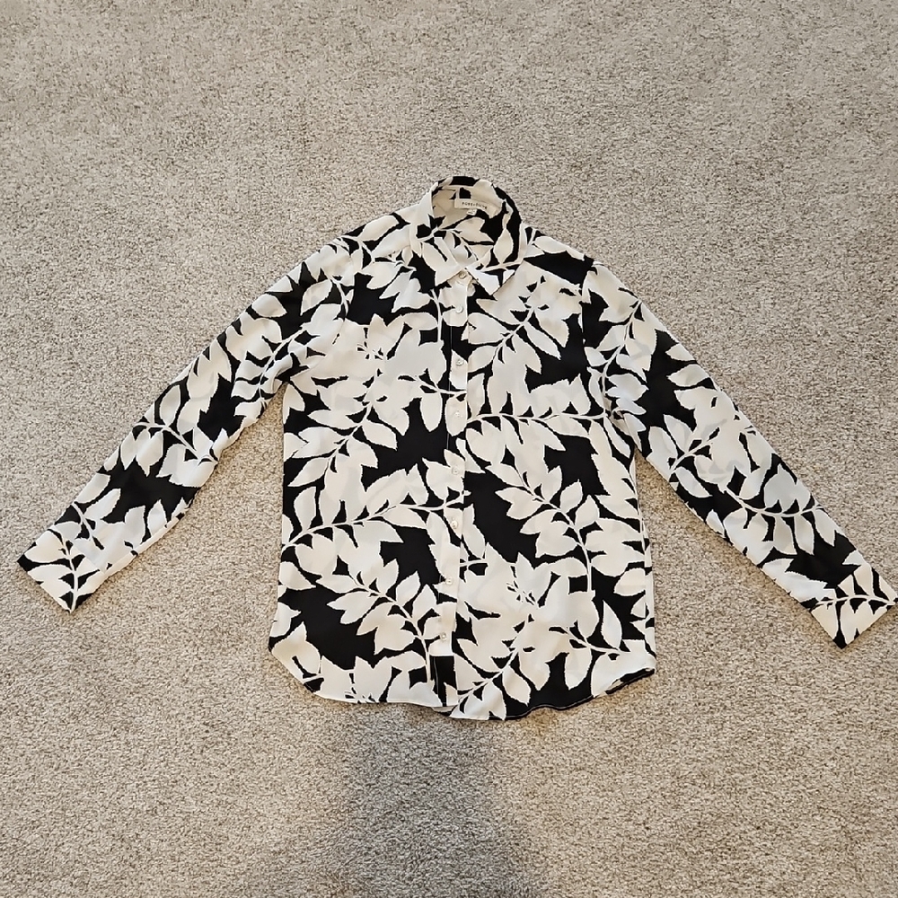 Rose & Olive Black and Cream Abstract Leaf Blouse